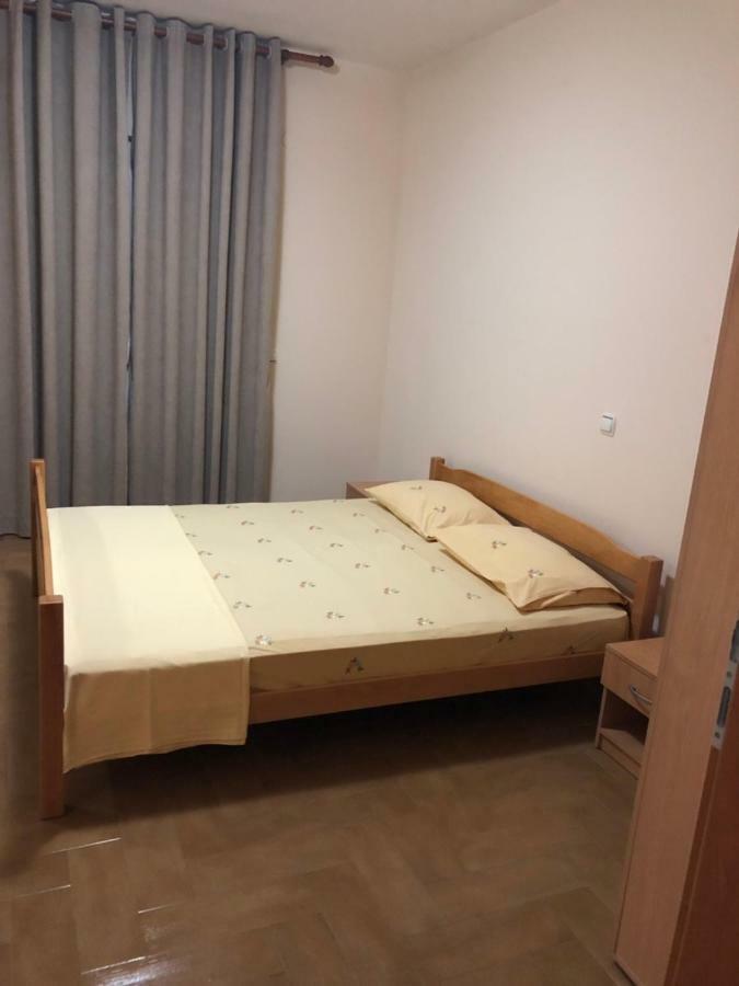 Apartment Family Ulcinj Bagian luar foto